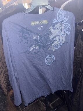 Michael Brandon Blue Long Sleeve V-Neck Graphic Shirt